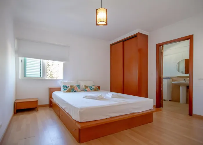 Oura View Apartment Albufeira