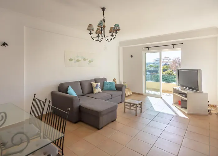 Apartman Oura View *